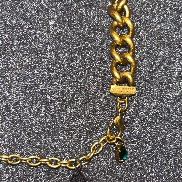 Kurt Geiger Eagle Pendant Chunky Chain Gold Necklace Goldtone Crystal Detail NEW - Picture 8 of 9